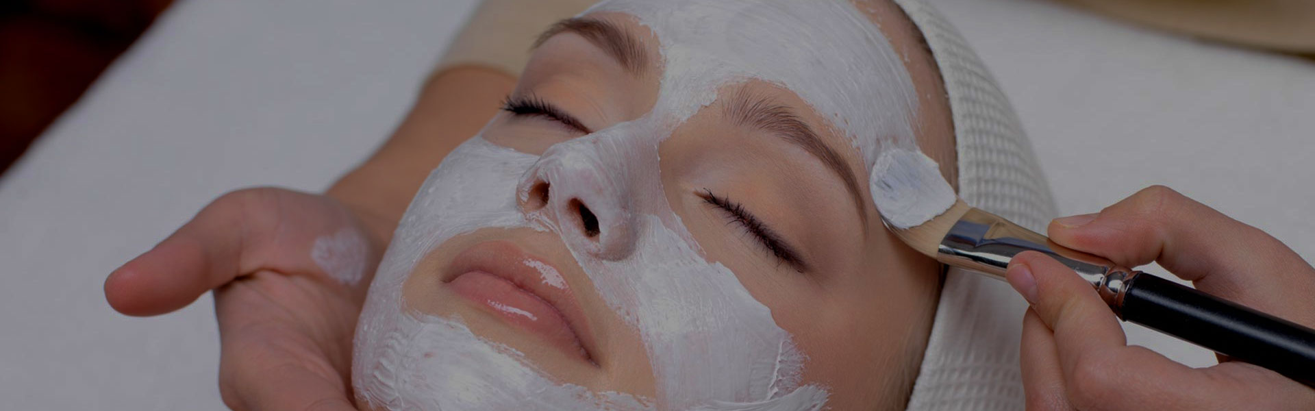 Hydrating firming facial at EXHALE SPA Toronto